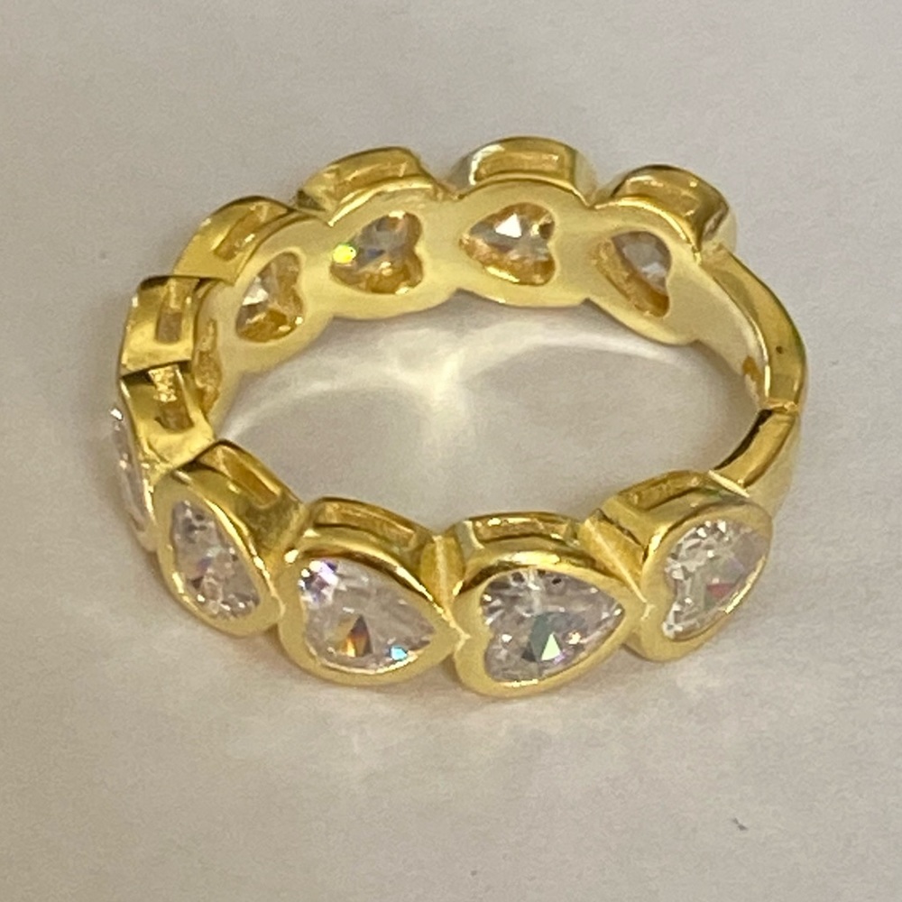 925 Silver band ring 5.5 heart clear cz stones 18k yellow gold plated - Picture 5 of 6